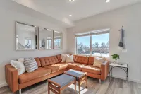 Charming 3-bedroom, 4 Bath Townhome in Arvada, CO