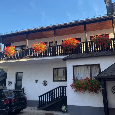 Guesthouse Vis-A-Vis