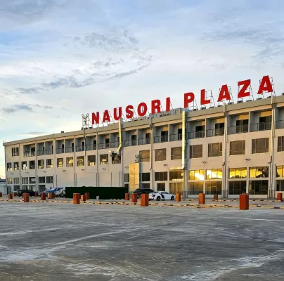 Nausori Plaza Hotel - 2 estrellas