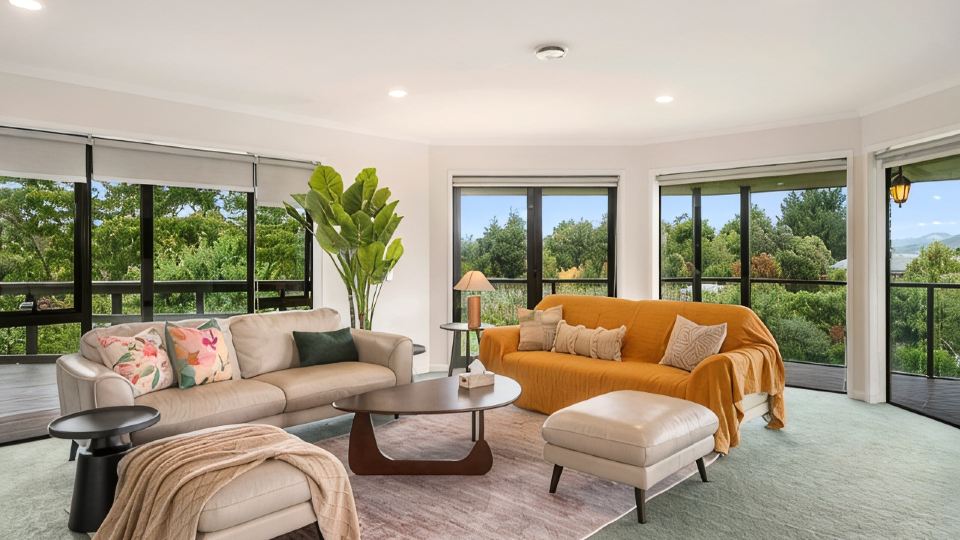 Rotorua Family Retreat Hamurana 10000Sqm Lawn