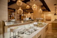 Lazure Hotel & Marina - Breakfast