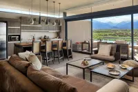 The Vines Resort & Spa - Bintang 5