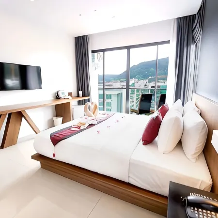 Phoenix Grand Patong
