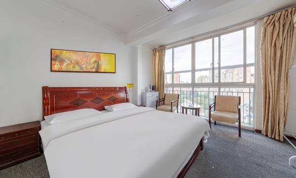Suzhou Hongdu Hotel (Sanliqiao Ecological Park Wanya Plaza)