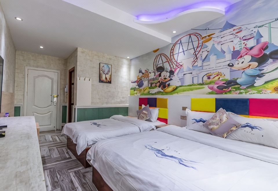 Qujing Cool Point Boutique Hotel - Housity