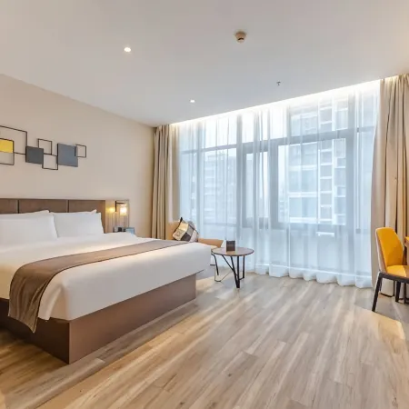 Homeinn Plus Hotel (Huaibei Huaihai East Road Wuyue Plaza)