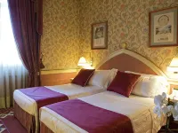 هوتل ميلانو ريجينسي Hotels near لوتو