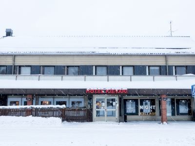 Hotel Kievari