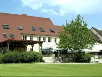 Logis Hôtel Golf le Domaine du Val de Sorne - Kæledyr tilladt