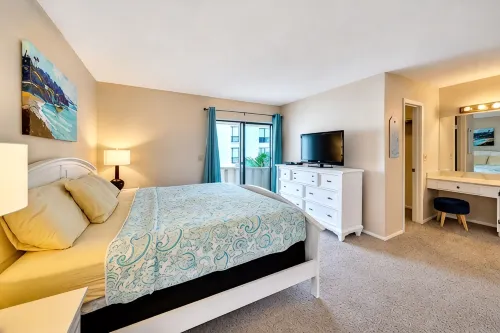 Siesta Key Beach Condo • 2BR, 3 bed, 2 1/2 bathroom, Duplex Condo • Heated Pool - 3-stjärniga