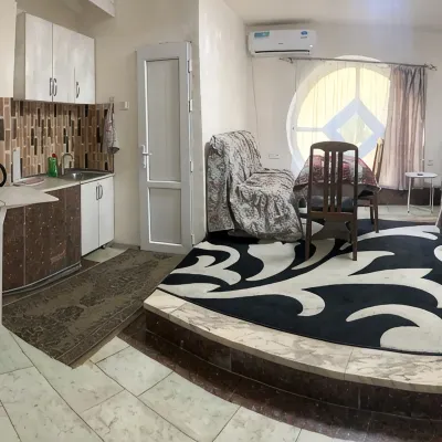 Guest House Lilia エレバン駅周辺のホテル