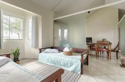 Large and charming apartment with AC near Florianópolis International Airport Hotels in Ribeirao da Ilha