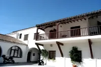 Tugasa Hotel Las Truchas El Bosque - parking