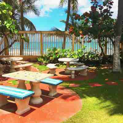 Blue Paradise: Modern Apartment steps away from beach in center of Condado! Hotel Exterior