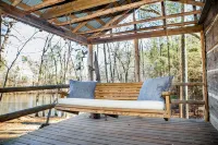 Cozy luxurious log cabin  near the rocky river - 4-Star