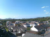 Victoria Guest Accommodation & Studio Apartments - parking