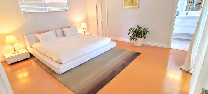 Remodeled Modern Home, 6-Min-2-Beach, Sleep 16, +Free Watersports & Rental Cars! 哈蘭代爾海灘酒店