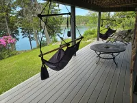 Sunset Cabin by the Sea: Log cabin w/ stunning ocean views. Unwind in paradise! - Hytter