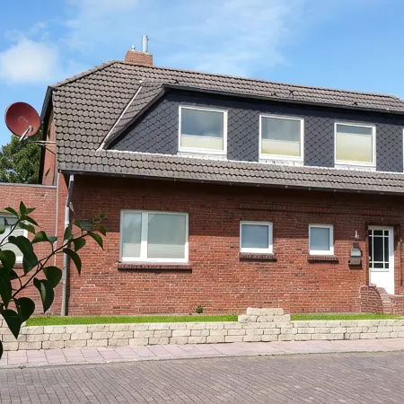Casa-mia: Bungalow Stella with a small garden and sun terrace