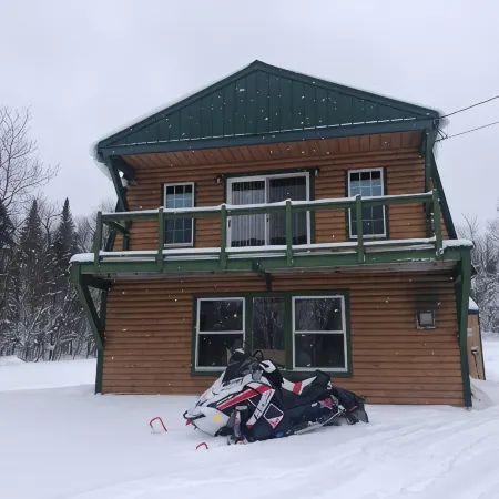The Hilltop - DIRECT ATV - Snowmobile Trail Access