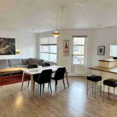 Great central apartment with 2 bedrooms Others
