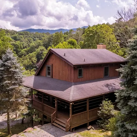 Cozy Cabin Close to Grandfather Mt., Banner Elk and Boone