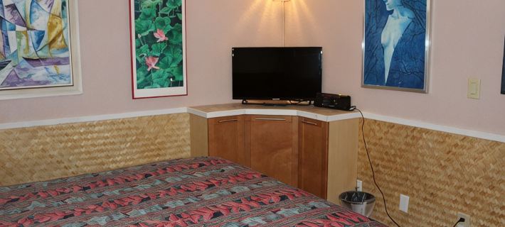 Kona Reef F13 - Nicely Renovated - Ocean View - Free WiFi, 3 minute walk to town Hotels in Holualoa