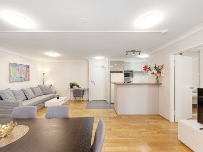 Spacious & Cosy 2 Bedroom Apartment in Darling Harbour
