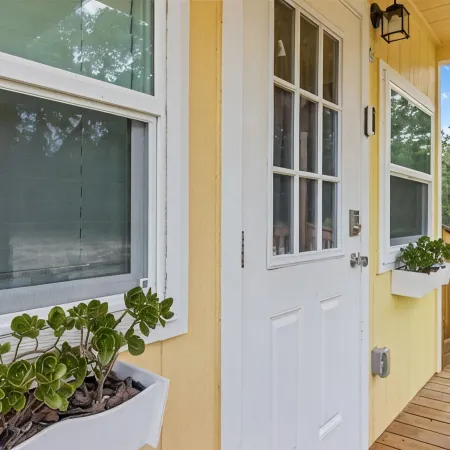 Cabin #2 A Joyful Place 5 Star Adult Resort  minutes from scalloping & fishing