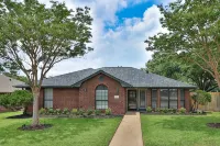 6.6 miles to Texas A&M University! Great Beds, Quality Bedding, and Super Clean! - บังกะโล