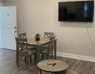 Coastal 2 Bed Apt. - 4-Sterne