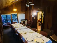 Visit Willow’s Place! All Season Pocono Retreat!  Kayaks, Canoes and Pedal Boat! Hotels in Lake Ariel
