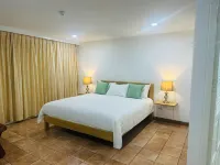 Surin Bay Inn
