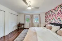 EVANSTON whole building, 2 units combined sleeps 12, 5 bed 5 bath - WiFi