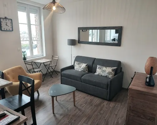Elegant Studio, facing marina and harbour Hotels in Fecamp