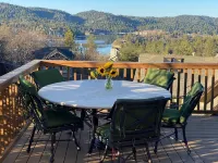 Modern 6 bedroom retreat, stunning lake views, close to village!