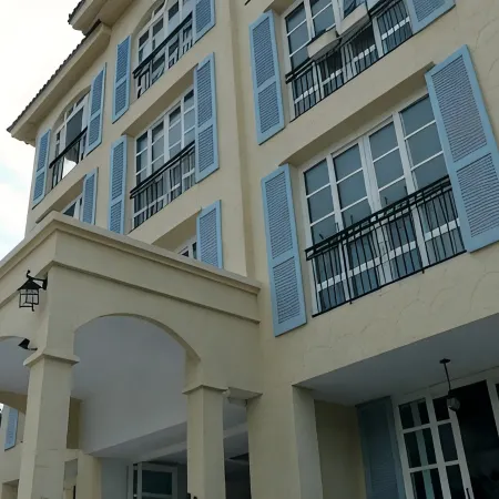 De Pastel Hua Hin