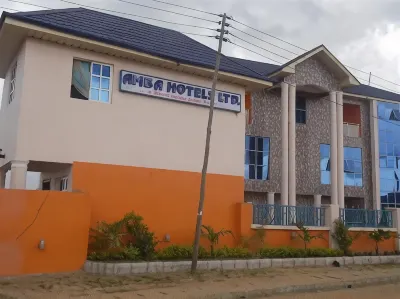 Tevom Hotel and Suites  호텔