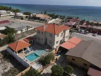 Newly Build - Across The Road from The Beach  - 7 bdrm/7 bthrms - Villas