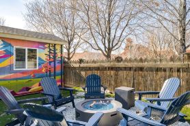 ARCADE - FIRE PIT - HOT TUB - BACKYARD GAMES - OLDE TOWN HISTORIC DISTRICT