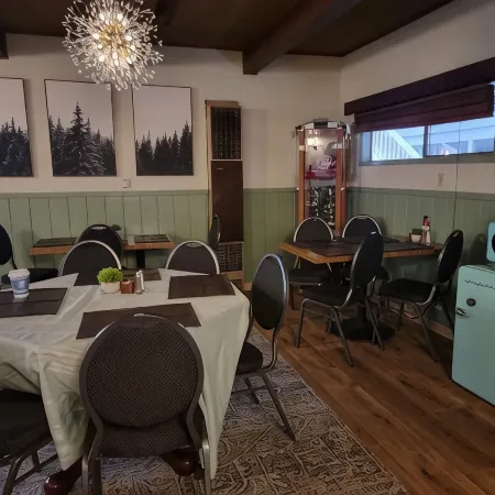 Cinnamon Bear Inn
