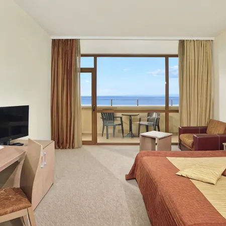 Sol Nessebar Palace Resort & Aquapark - All Inclusive