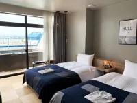 Osaka Hokko Marina Hull - Rooftop Pools