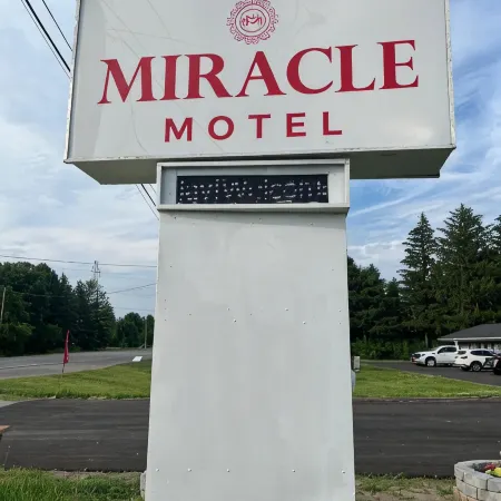 Miracle Motel