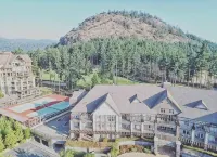 Fairways Hotel on the Mountain