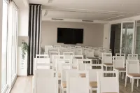 Bianco Riccio Suite Hotel