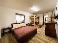 Oase Resort Bandung - parkir