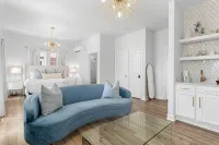 Luxurious Large Studio overlooking 30A nestled between Rosemary and Alys Beach - Kitchens