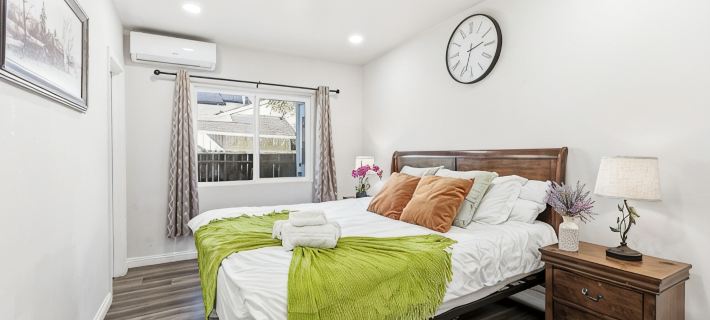 Prime location Close to Downtown LA 2 bed 1 bath Kingsize Bed Private Entry! 17 Hotels in Alhambra