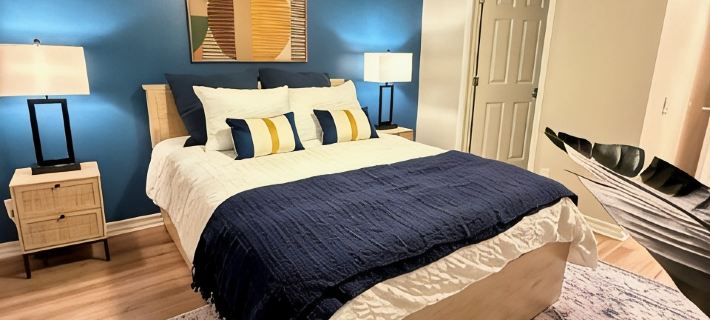 Oceanfront 1 BR w/ Pool and Heated Pool Hotels in Torrance